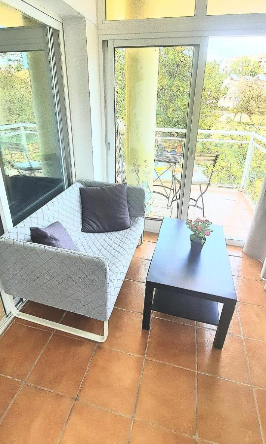 Apartamento Los Pacos Fuengirola فوينخيرولا المظهر الخارجي الصورة