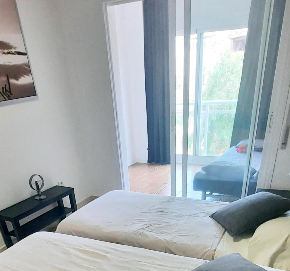 Apartamento Los Pacos Fuengirola فوينخيرولا المظهر الخارجي الصورة