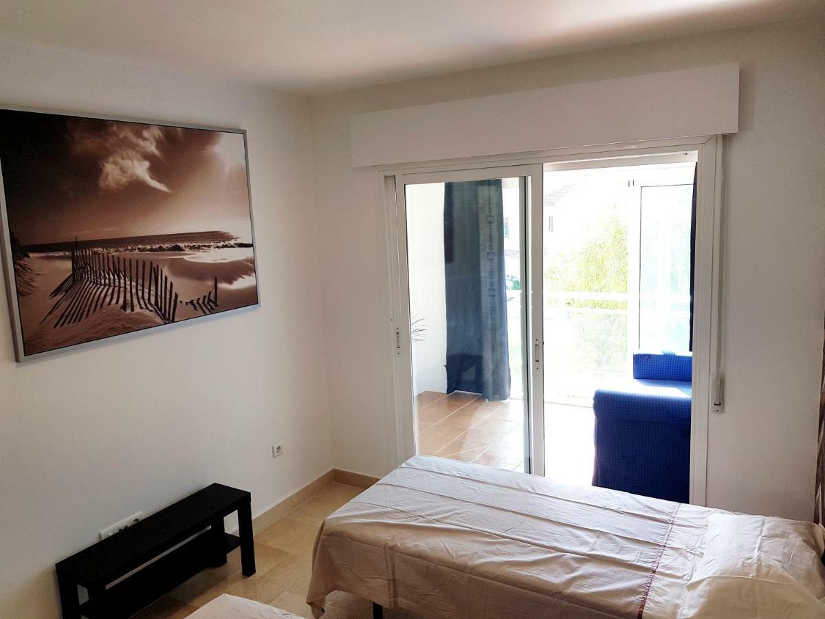 Apartamento Los Pacos Fuengirola فوينخيرولا المظهر الخارجي الصورة